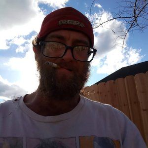 Meet your Posher, Dustin